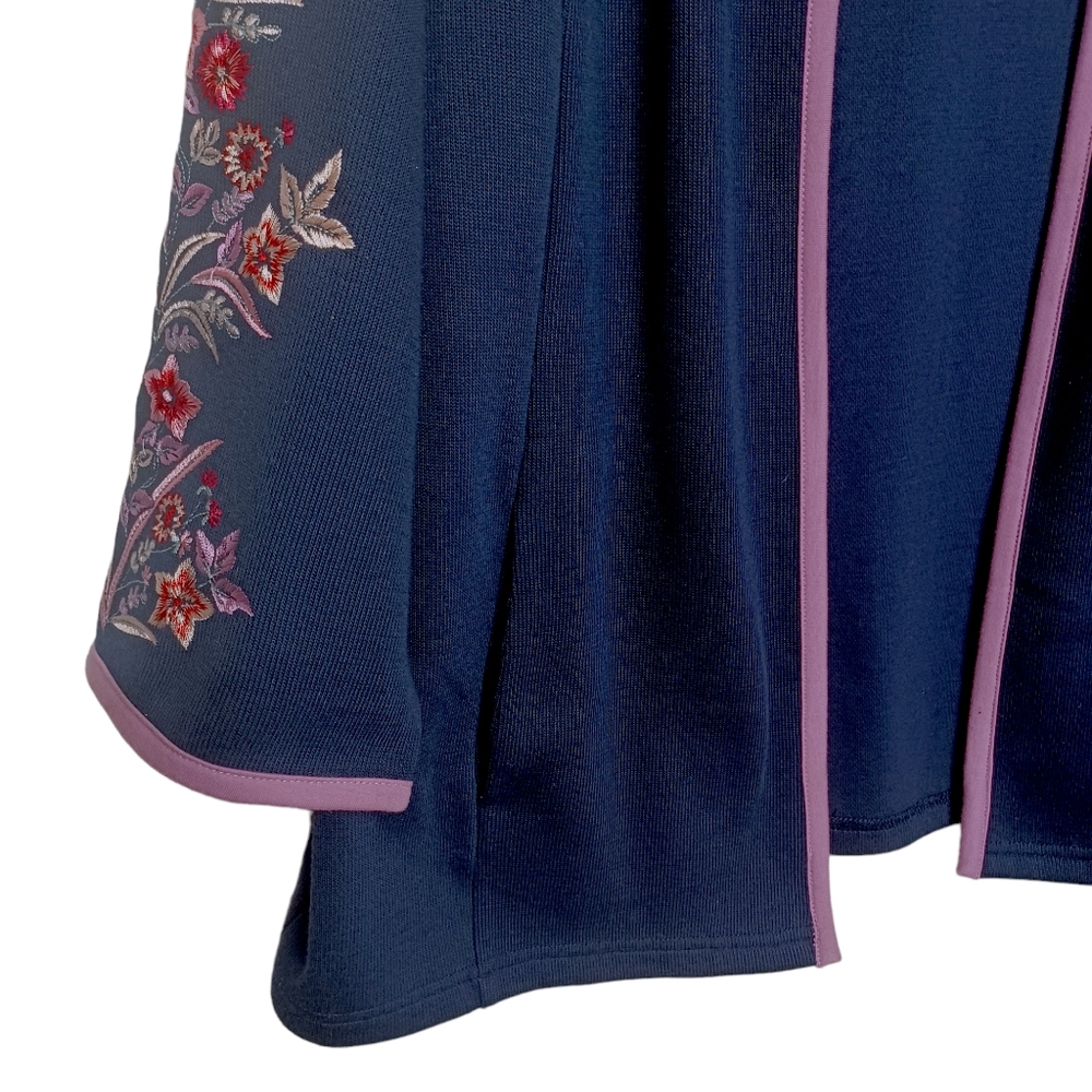 BOB MACKIE Embroidered Floral Print Lilac Purple Navy Blue Knit Cardigan Sweater - Picture 5 of 8